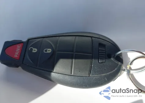 2019 Jeep Cherokee Latitude 4X4 from USA, damaged, VIN 1C4PJMCB2KD482000